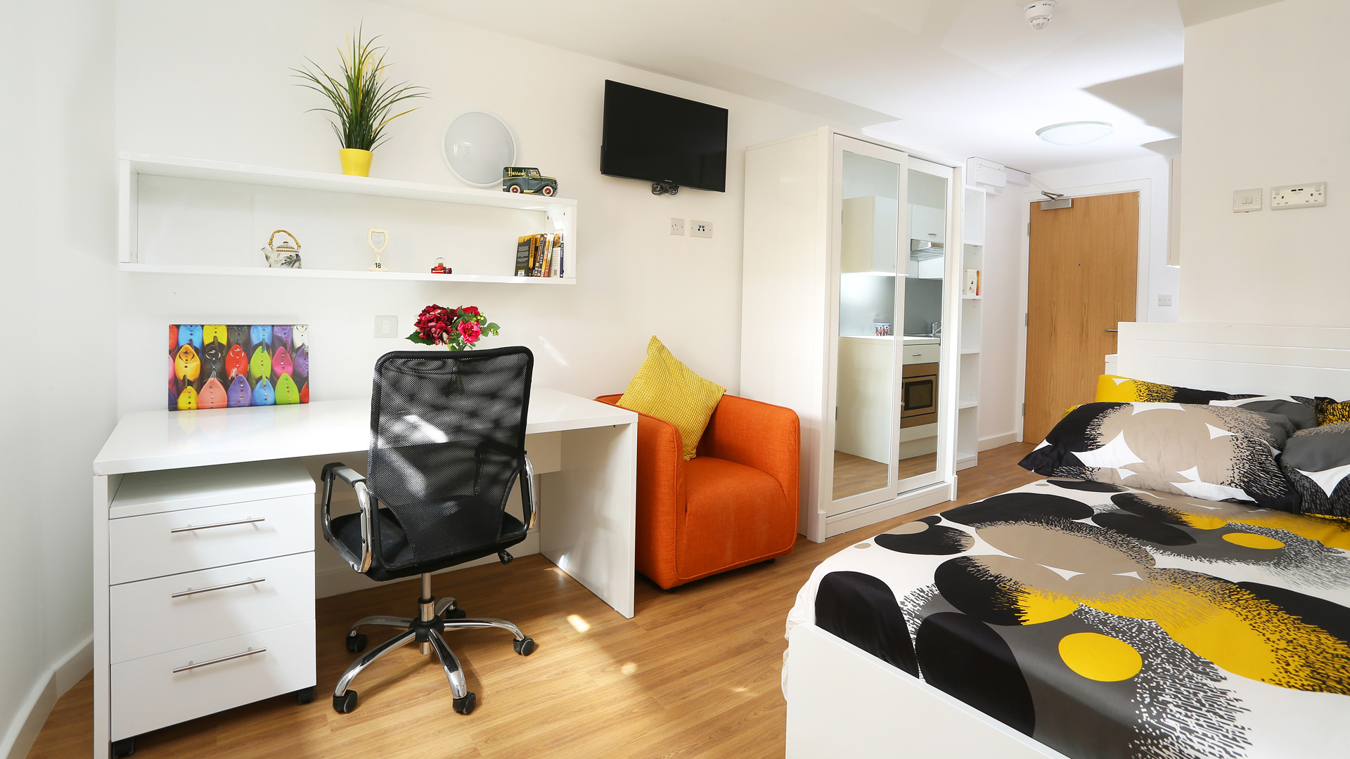 Acorn Properties Union Room